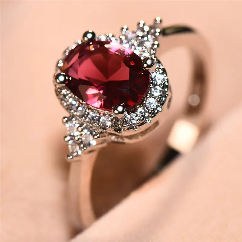 Kirelle Emberlain Ring | Hvitt Gull