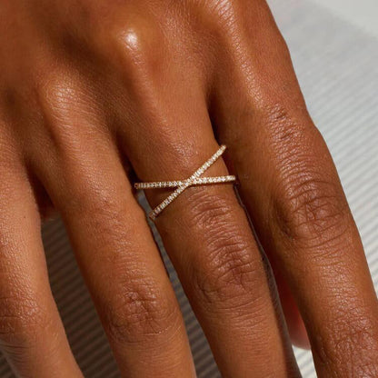 Nia Gull Diamant Kors Ring