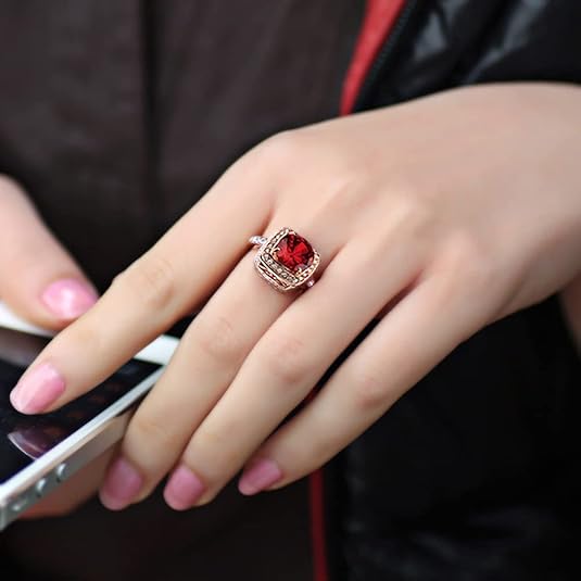 Rubin Halo Statement Ring | Rosegull