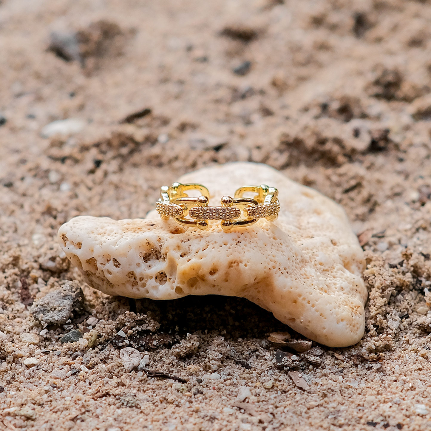 Chloe Gull Ring
