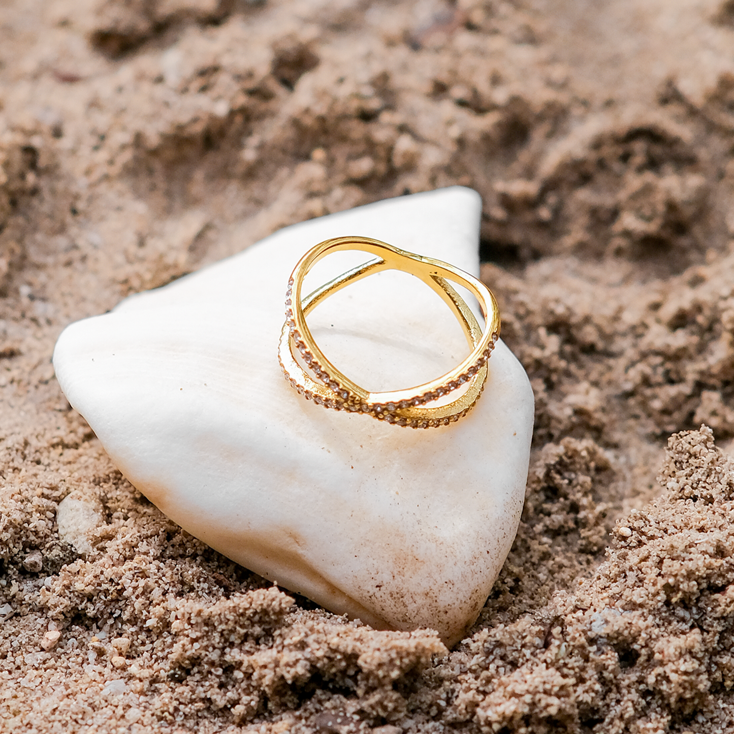 Nia Gull Diamant Kors Ring
