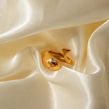 Etta Gull Serpent Ring