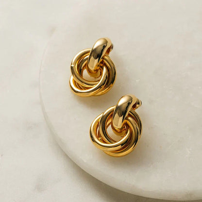 Statement Interlocking Øredobber | Gull
