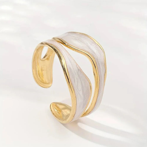 Sølv og Gull Skulpturell Cuff Ring